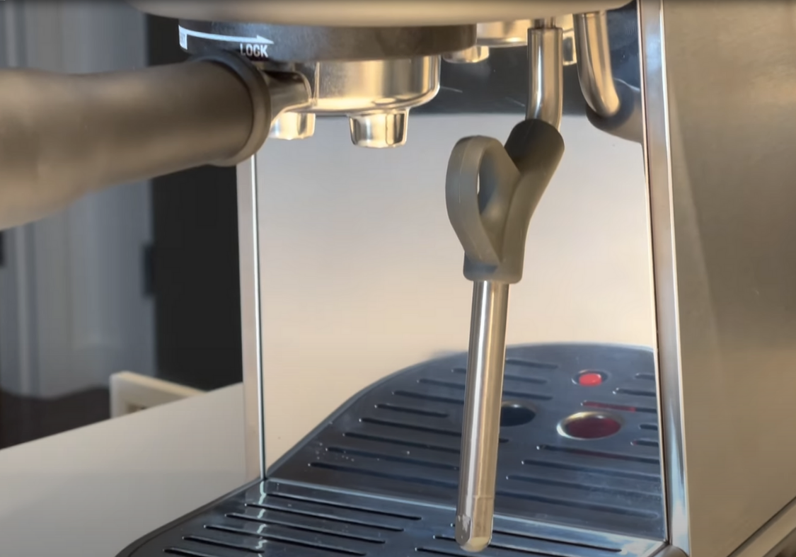 Breville-Bambino-steam-wand